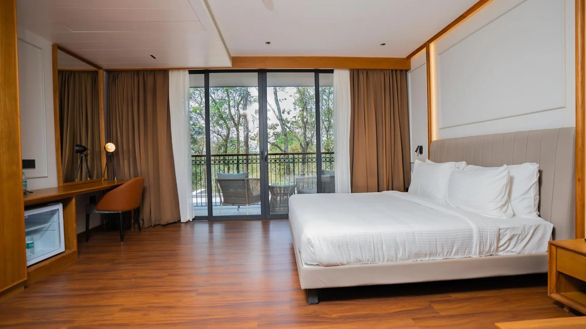 Lord'S 83 Resort Meenangadi